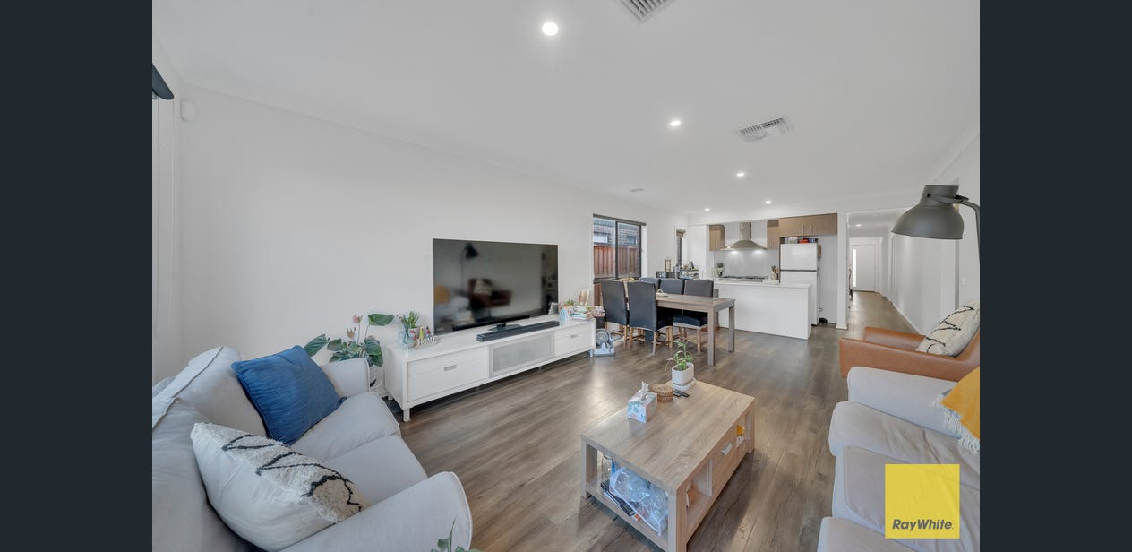 Open-plan living, dining and kitchen
