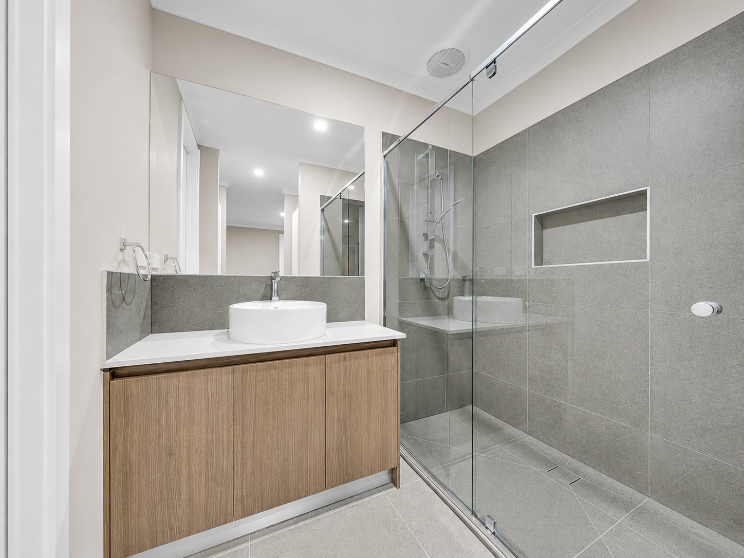 Ensuite vanity and walk-in shower